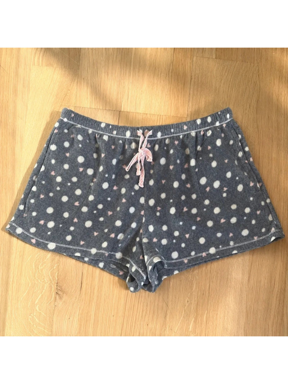 Dina Be Fleece Lounge Shorts Medium Gray Polka Dot Hearts Cozy Sleep Shorts